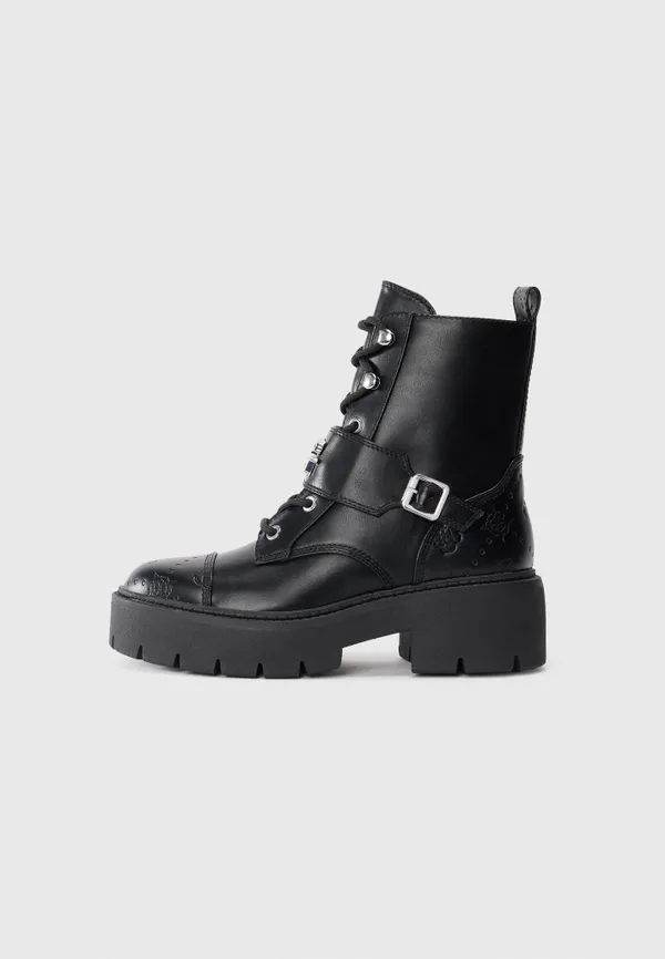 Ботинки женские GUESS SADIKA