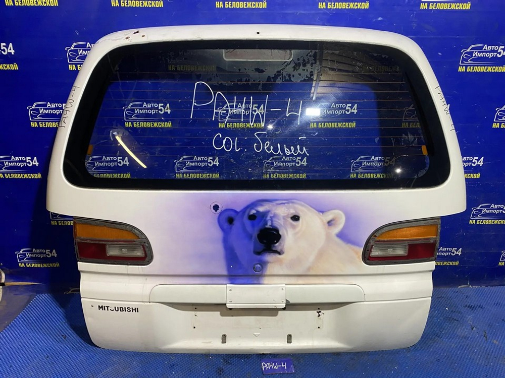 Дверь пятая MITSUBISHI DELICA 1994-1996