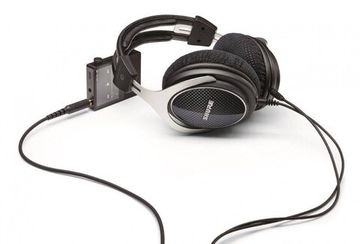 SHURE SRH1540 наушники закрытого типа