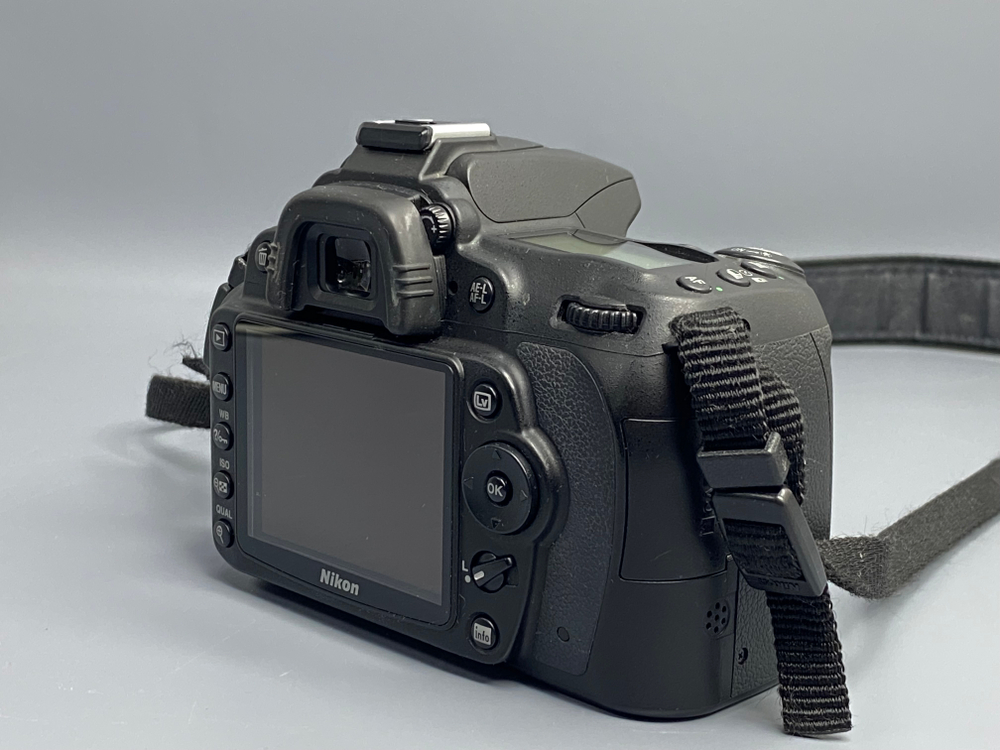 Nikon D90