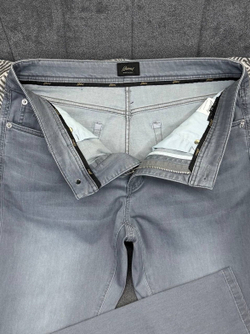 Джинсы Brioni