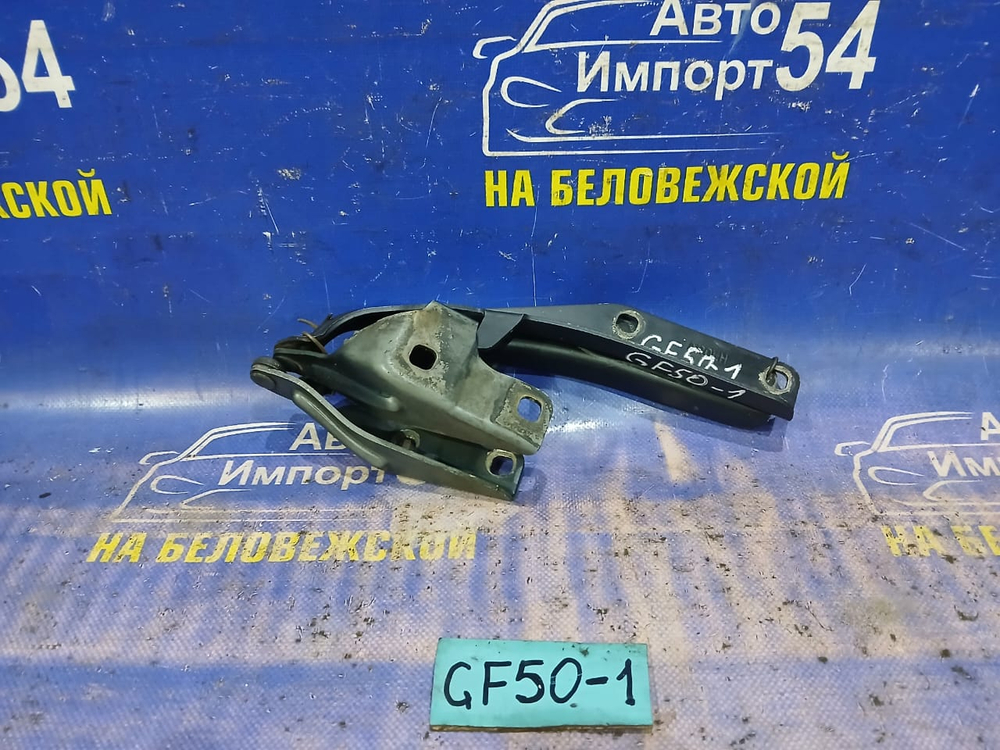 Петля капота левая NISSAN CIMA 2002