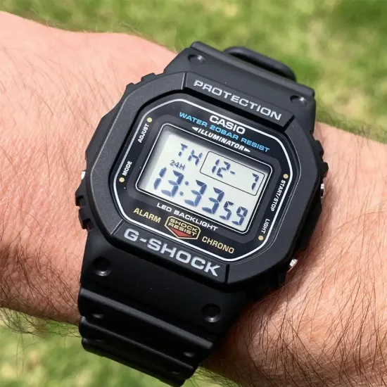 Наручные часы Casio G-Shock DW-5600UE-1ER