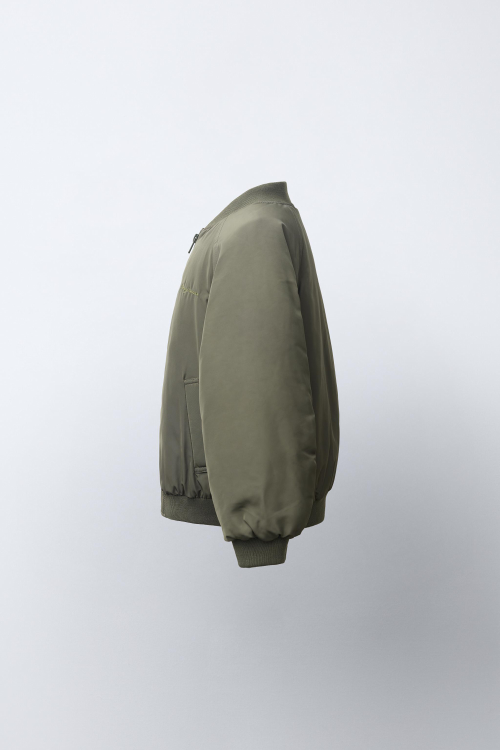 ZARA БОМБЕР С КОНТРАСТНОЙ ПОДКЛАДКОЙ, ХАКИ
