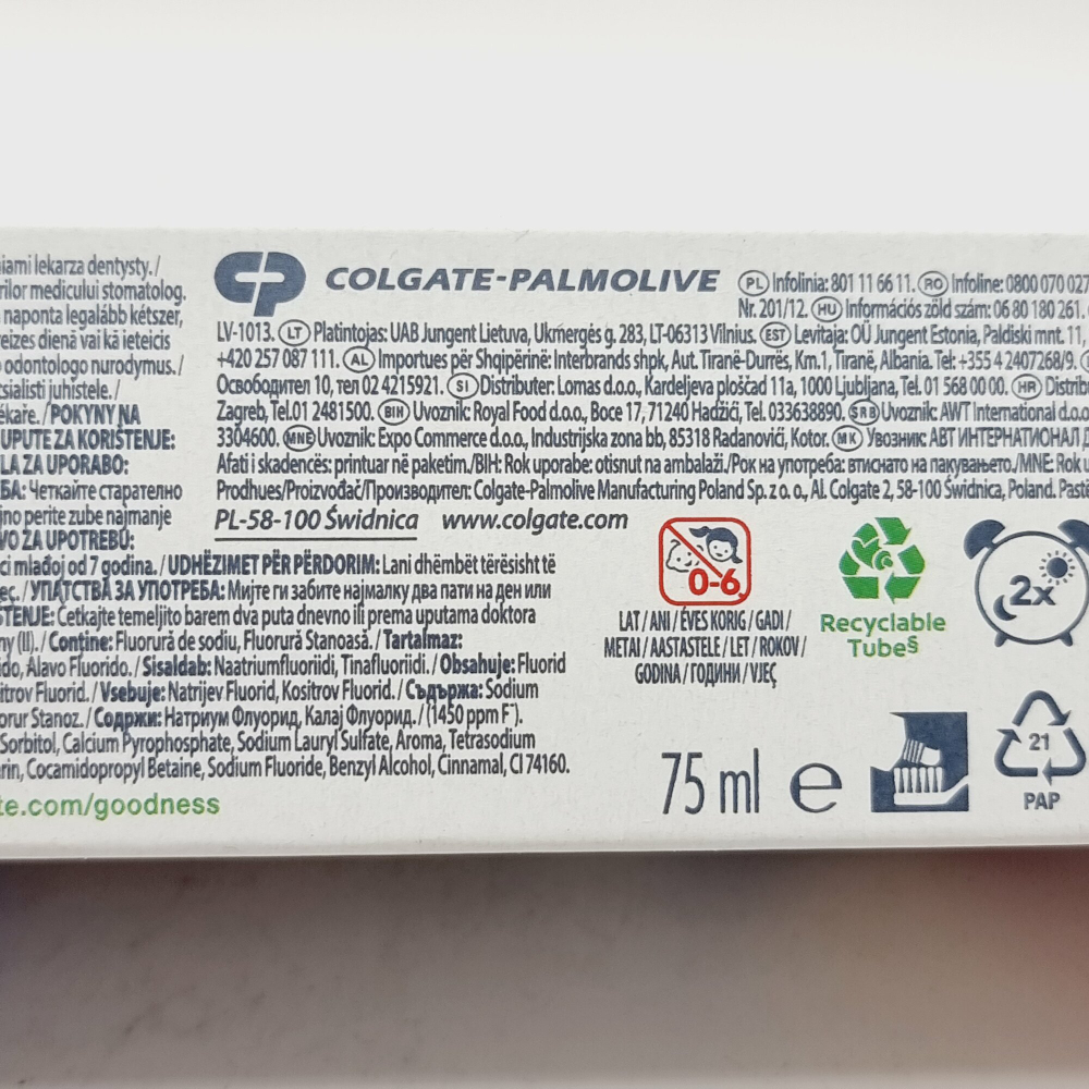 Colgate Паста зубная Whitening Total многофункциональная антибактериальная 75 мл (Польша)