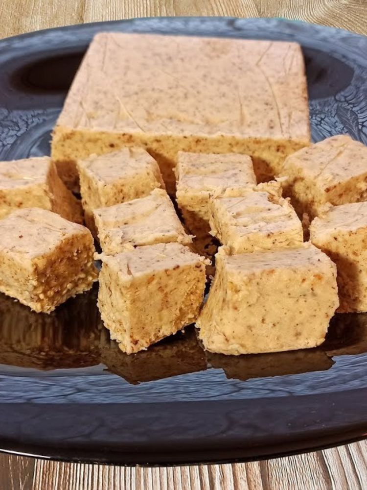 Индийская халва Bharat BAZAAR Soan Papdi Ваниль 250 г