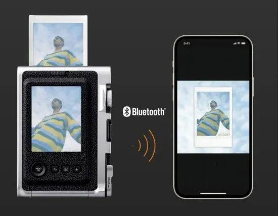 Fujifilm Instax Evo - фотоаппарат моментальной печати(black)