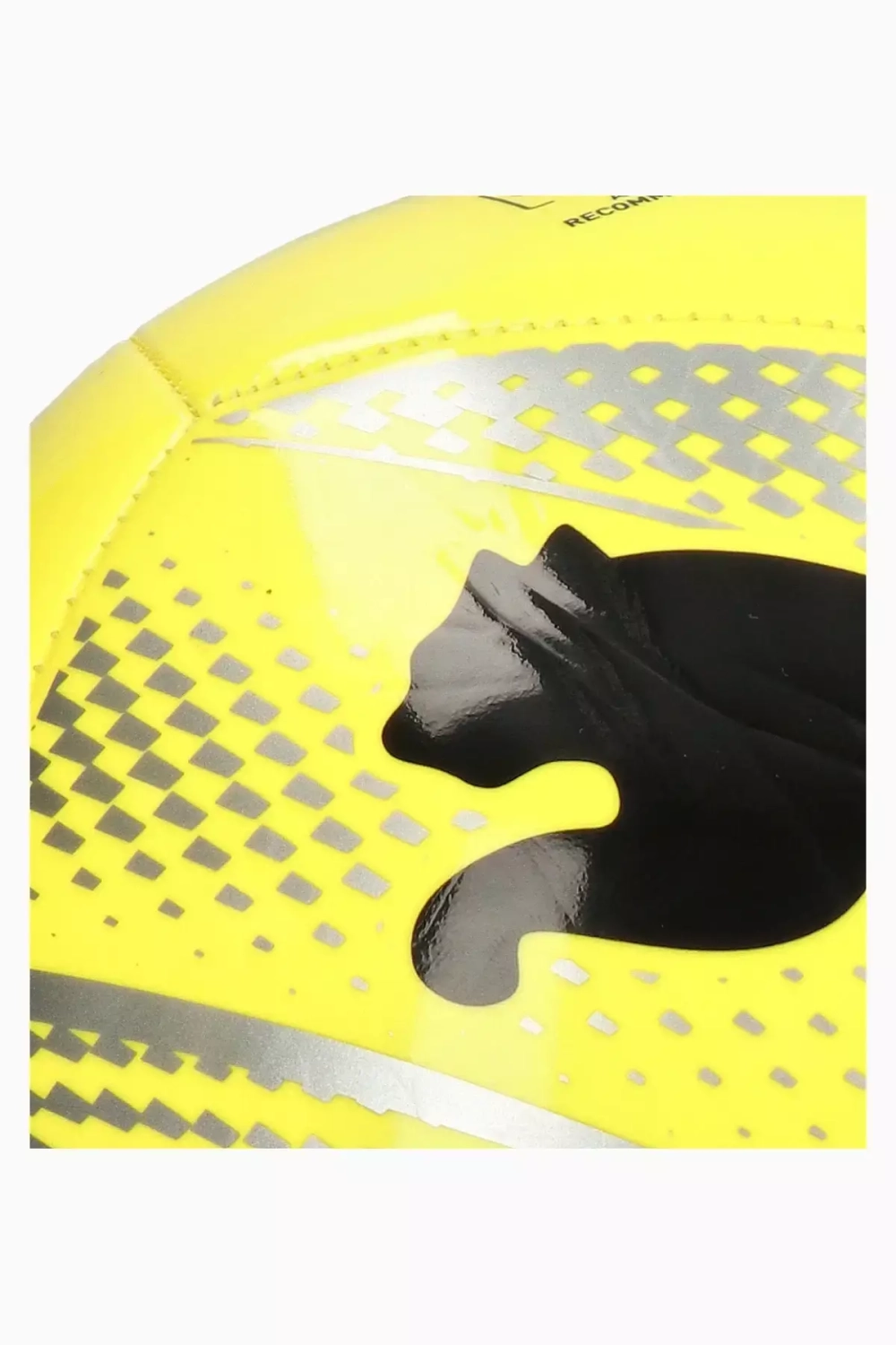 Футбольный мяч Puma Attacanto размер 5