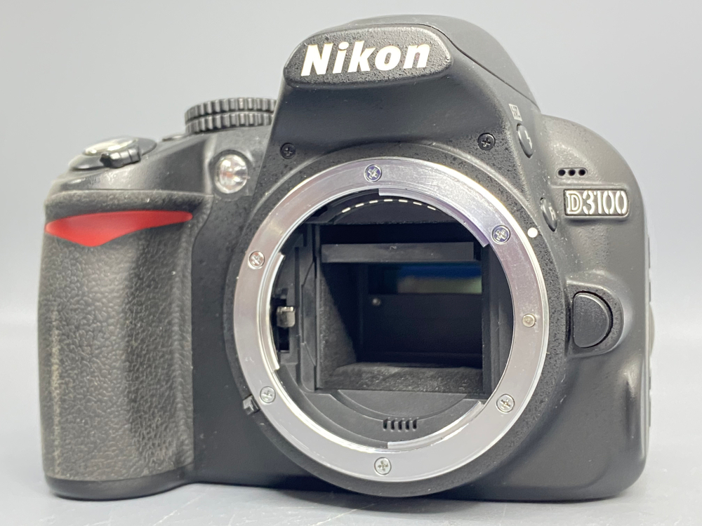 Nikon D3100 kit 18-55mm