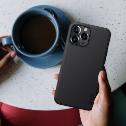 Двухкомпонентный чехол от Nillkin для iPhone 13 Pro Max, серия Super Frosted Shield Pro, черный