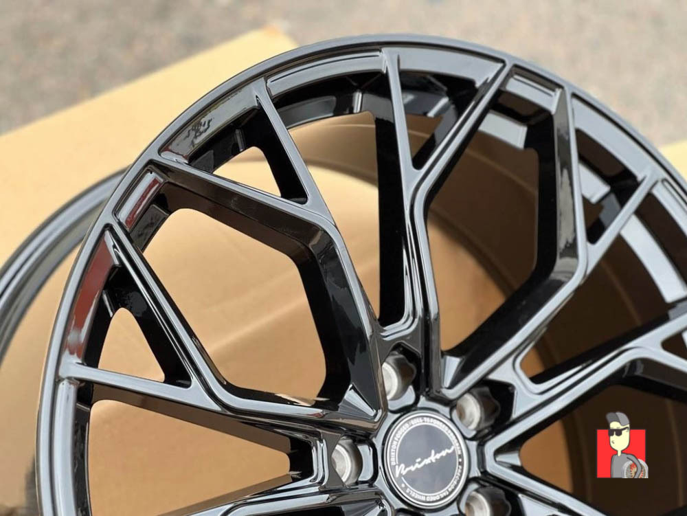 Комплект дисков Brixton 20x9 et35 5x108