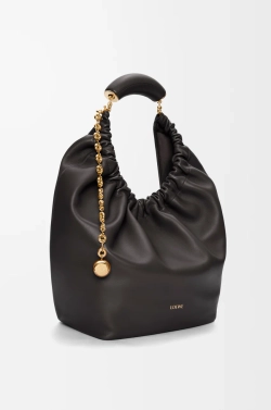 Loewe Средняя сумка-мешок Squeeze из мягкой кожи ягненка наппа, черный