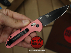 Нож Benchmade 556 Griptilian Mini - розовый нейлон, клинок черный RK/Н40