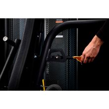 E7008JZ Жим от груди вертикальный. Стек 135 кг