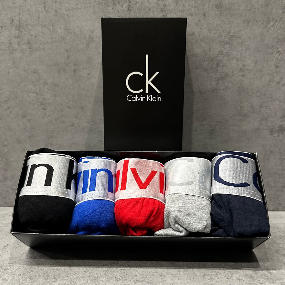 Набор трусов Calvin Klein • 5 шт