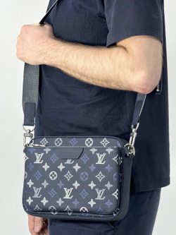 Сумка через плечо/мессенджер Louis Vuitton Trio