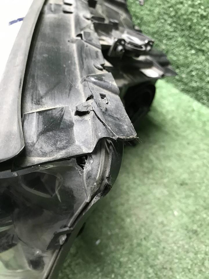 Фара правая BMW 5er G30 (2017-2020) LED