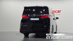 Toyota Alphard 2.5 HEV Executive AWD — 2025