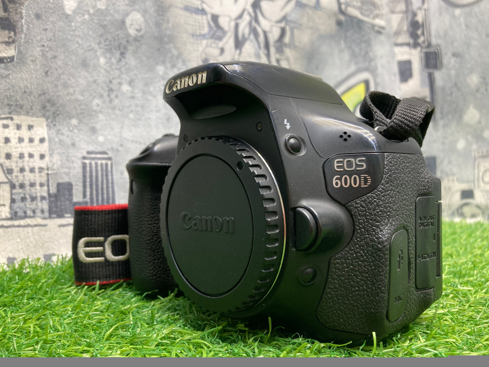 Canon 600D С дефектом