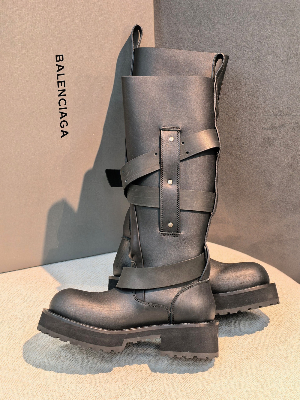Сапоги Balenciaga