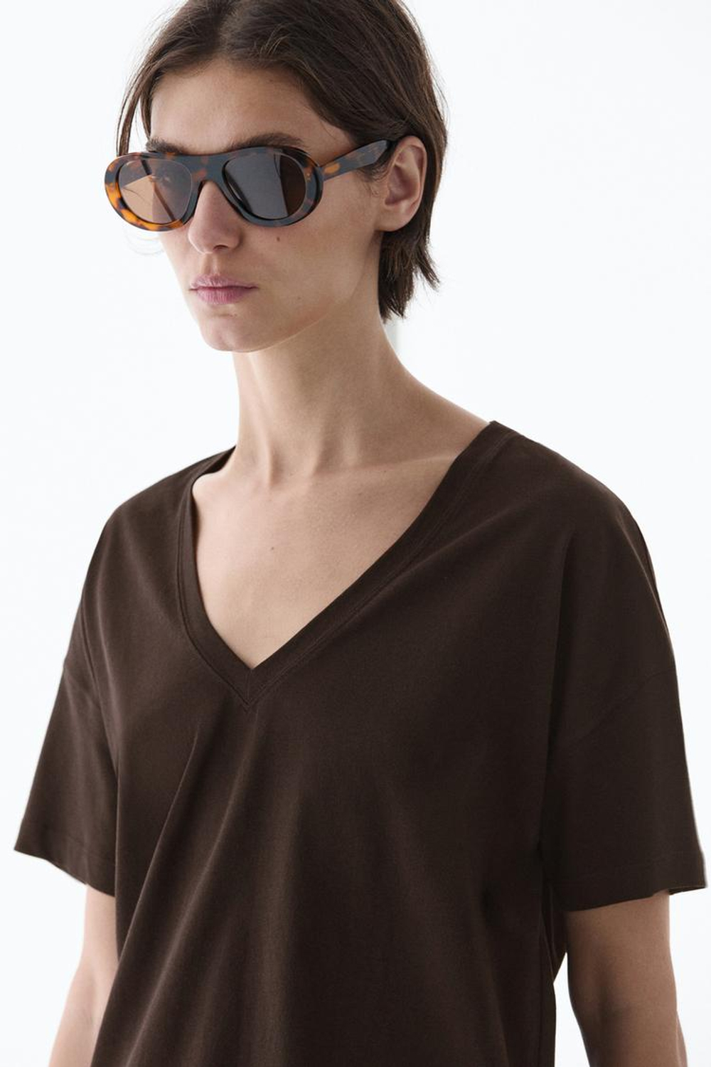 Massimo Dutti Свободная укороченная футболка с V-образным вырезом, коричневый
