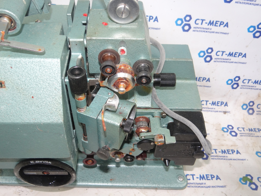 Кинопроектор "Украина-5".
