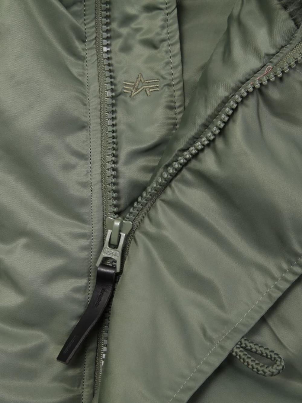N-2B Flight Jacket (оливковая -S.green)