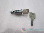 Замок, личинка с ключами / LOCK АРТ: 28460030