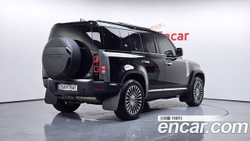 Land Rover Defender 110 D250 SE — 2022