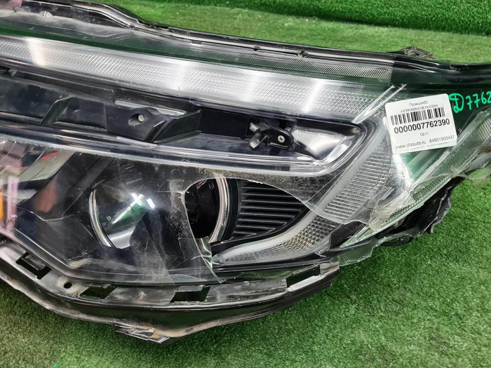Фара левая Honda Pilot 3 (2015-2018) LED