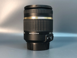 Tamron AF 18-270mm 3.5-6.3 Di II Nikon F, присутствует налет