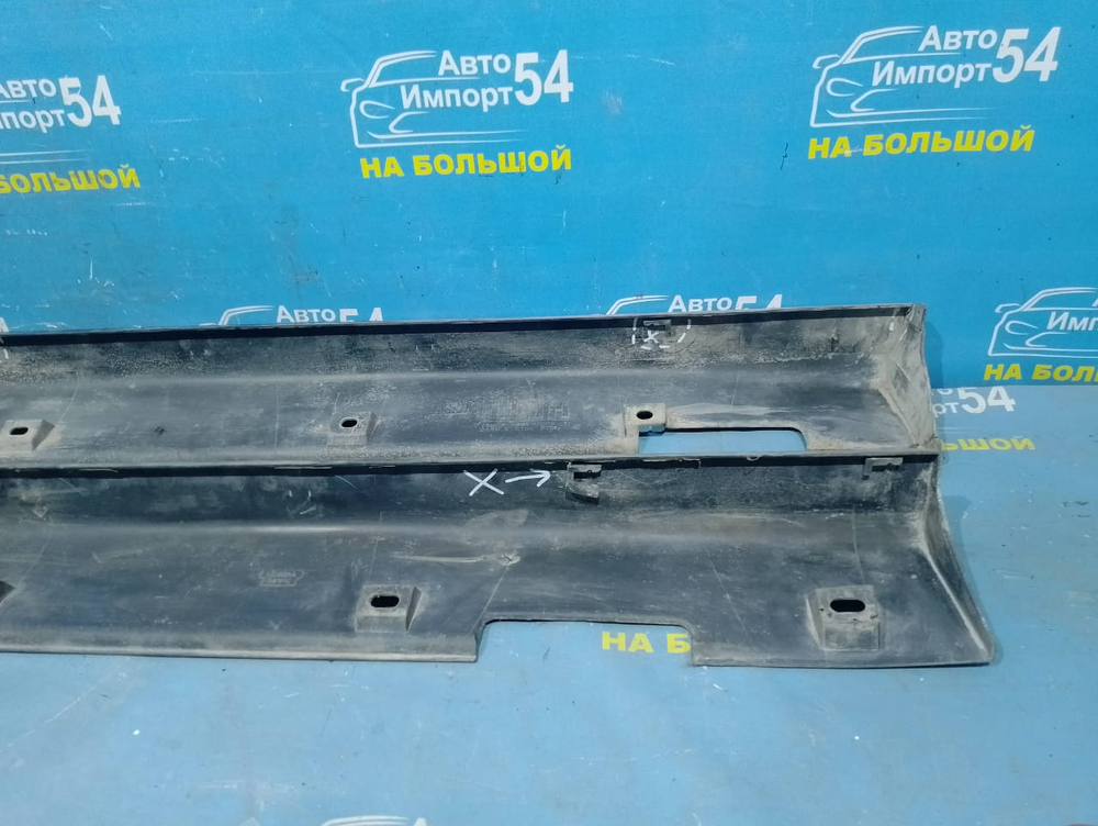 Порог левый пластиковый Honda AVANCIER 1999-2003