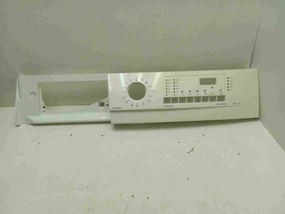 EWF1025 кт207 Лицевая панель для стиральной машины Electrolux 1321873 б/у