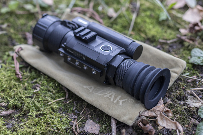 Тепловизионный прицел ATAK ET26-50LRF с лазерным дальномером