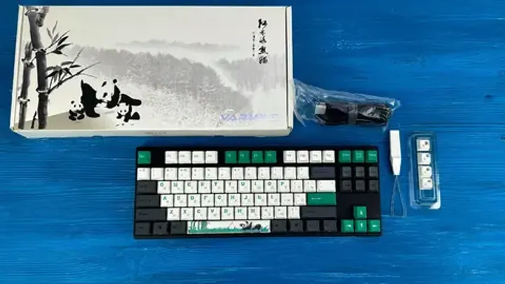 Varmilo VE87M V2 Panda R2
