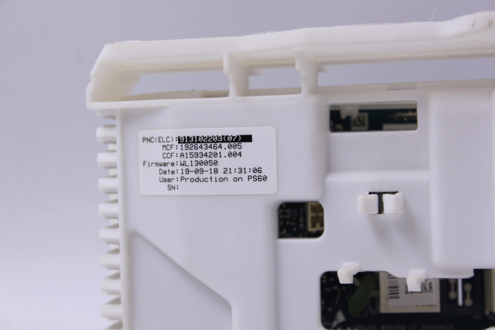 Модуль управления стиральной машины Electrolux EWT1567VIW с пластиком