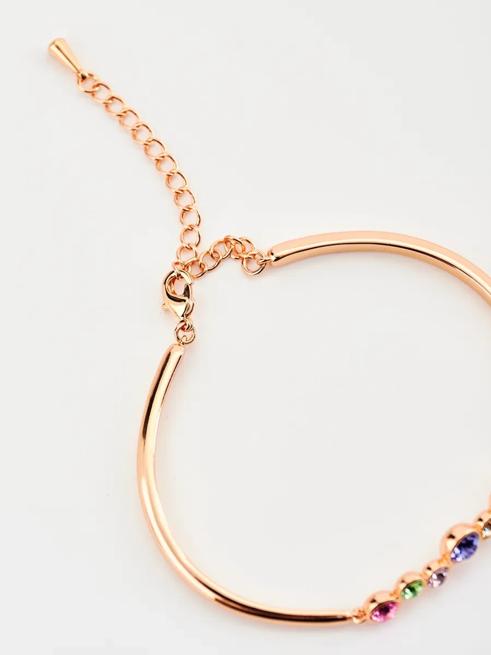 Жесткий браслет Эльза с разноцветными камнями Swarovski