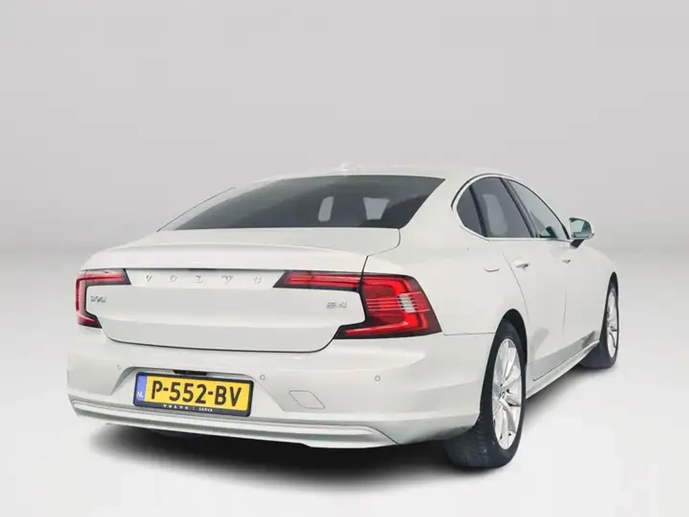 Volvo S90 2.0 B4 Mild Hybrid Momentum Business