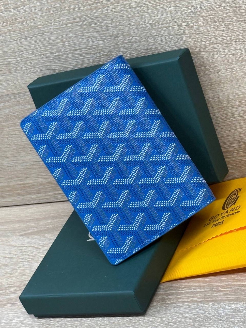 Обложка для паспорта Goyard
