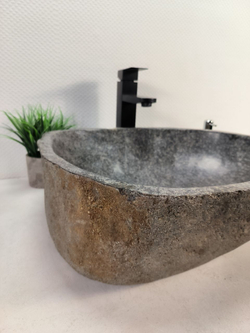 Раковина из речного камня RS-61426 (48x42x15) из натурального камня
