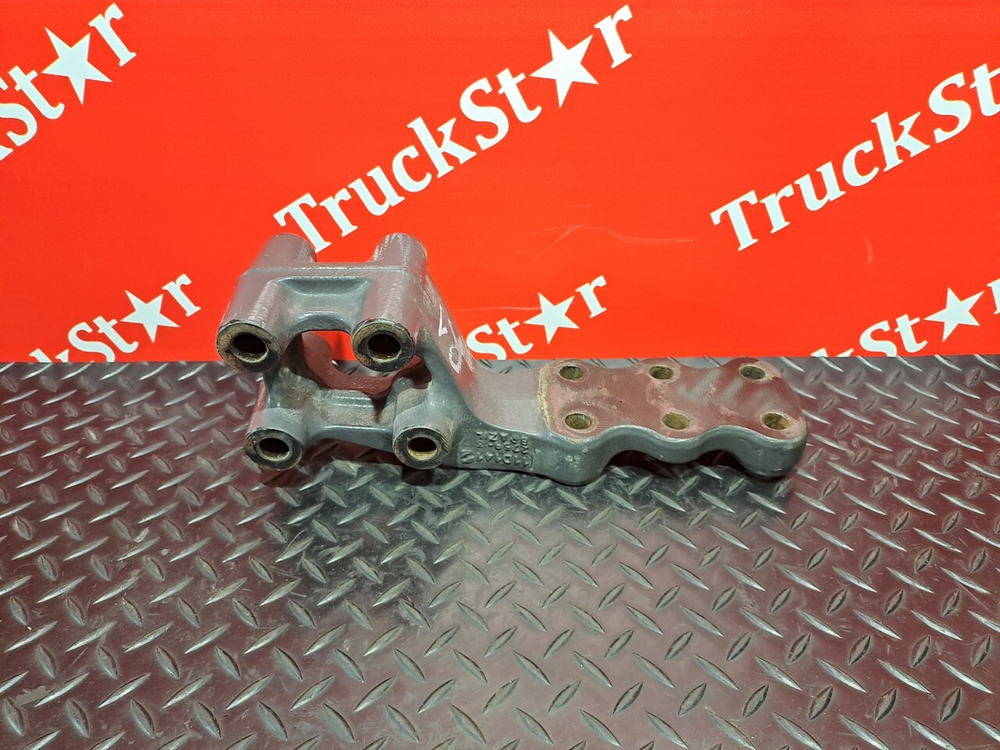 Кронштейн кабины