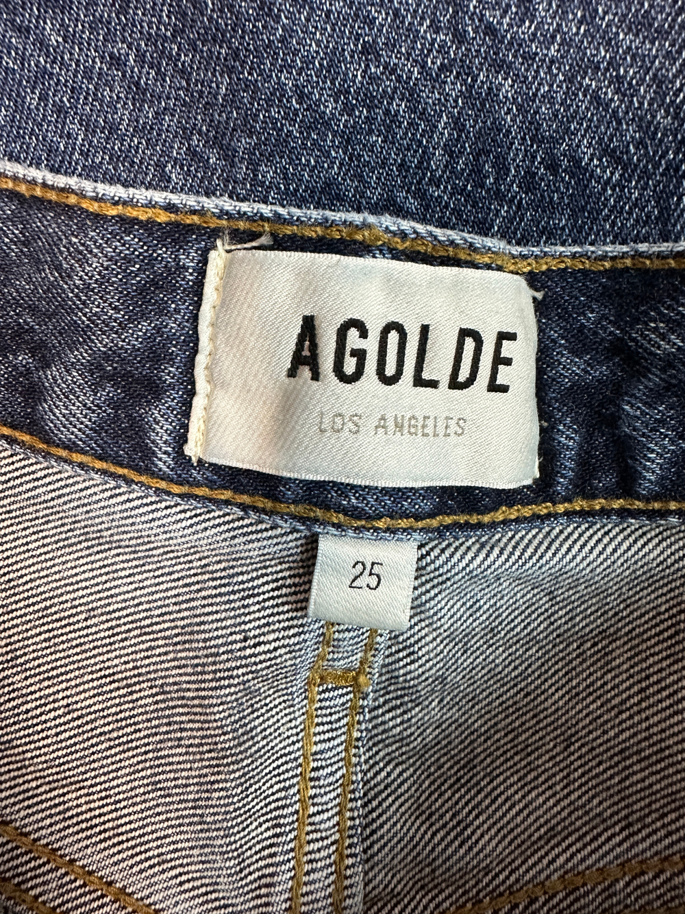 Джинсы AGOLDE