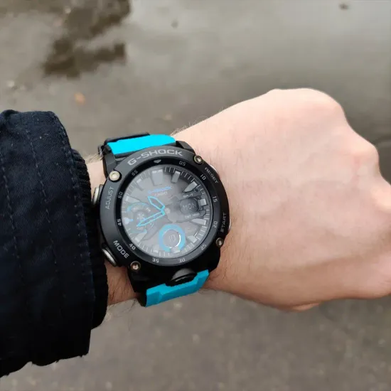 Наручные часы Casio G-Shock GA-2000-1A2ER