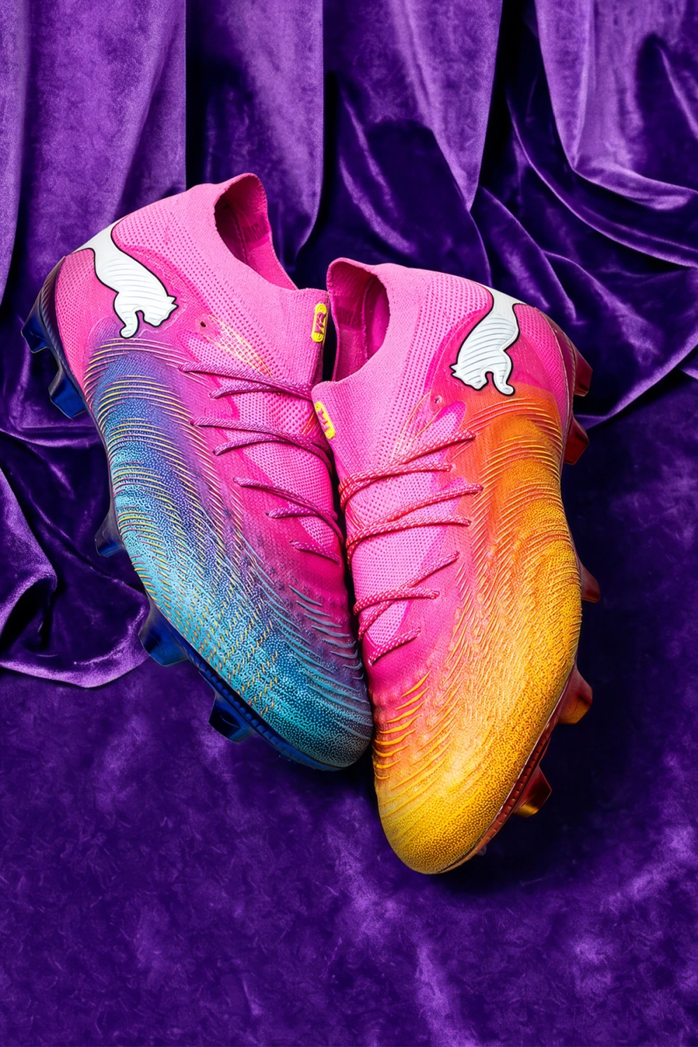 Бутсы Puma Future 9 Ultimate FG для женщин - розовый