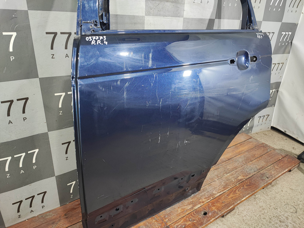 Дверь задняя левая Range Rover 4 (L405) 12-22 Б/У Оригинал LR100511