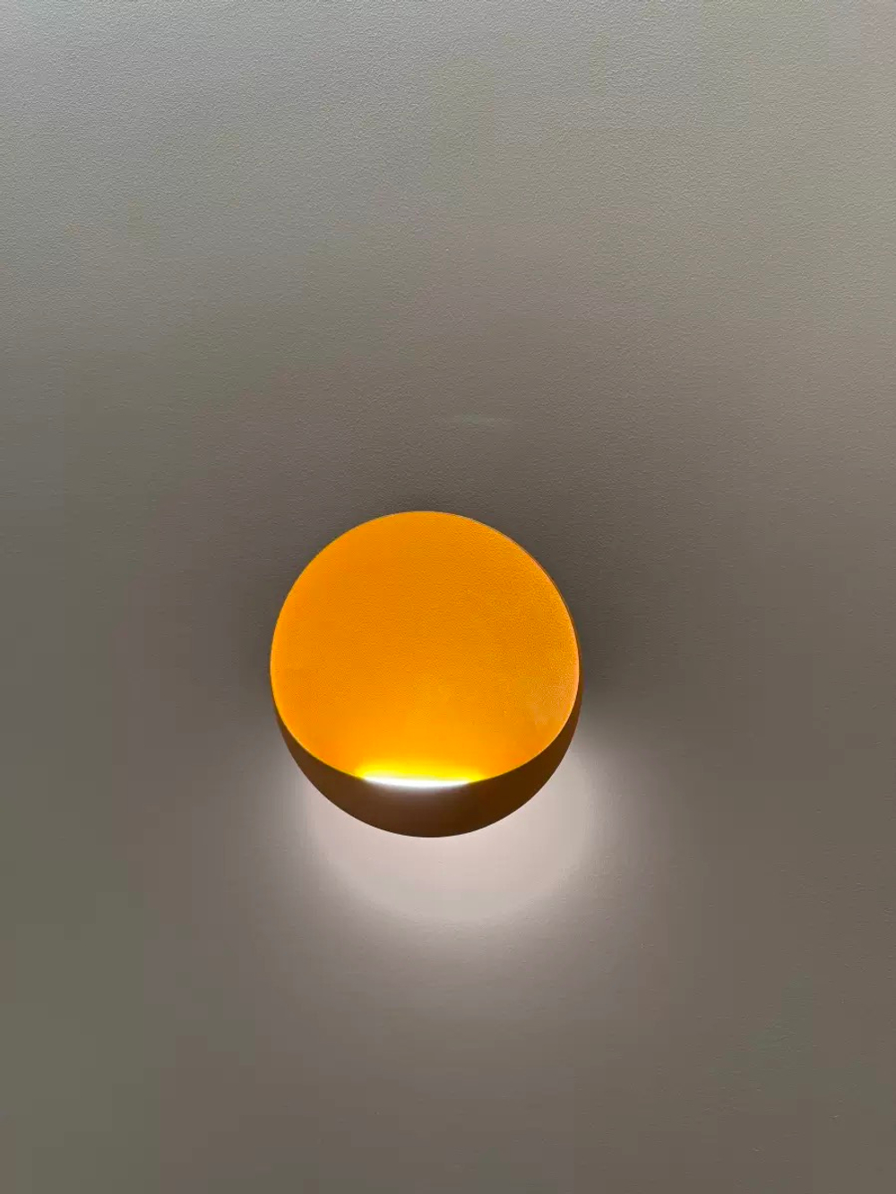 Wall design lamp Flindt by Louis Poulsen