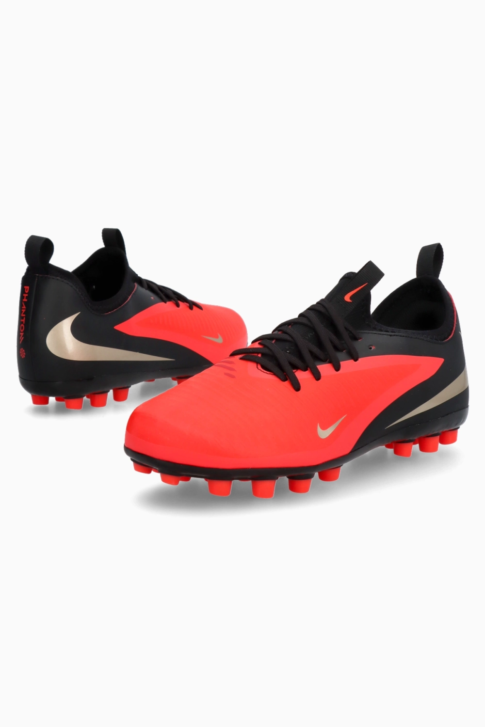 Бутсы Nike Phantom 6 Low Academy AG Junior - красный