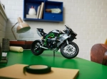 Конструктор LEGO Technic 42170 Мотоцикл Kawasaki Ninja H2R