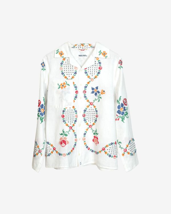 Рубашка Украшенная Повторяющимся Цветочным Узором / Repeating Flowers Pattern Long Sleeve белая - фото 1