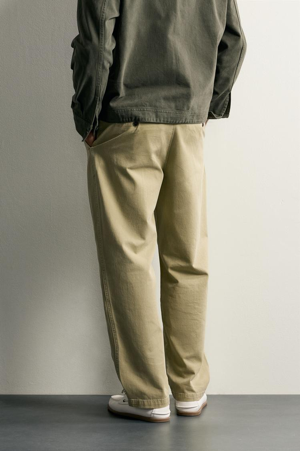 ZARA БРЮКИ ЧИНОС STRAIGHT FIT, СВЕТЛЫЙ ХАКИ